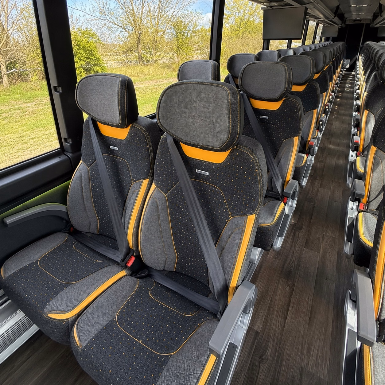 sacramento charter bus rentals
